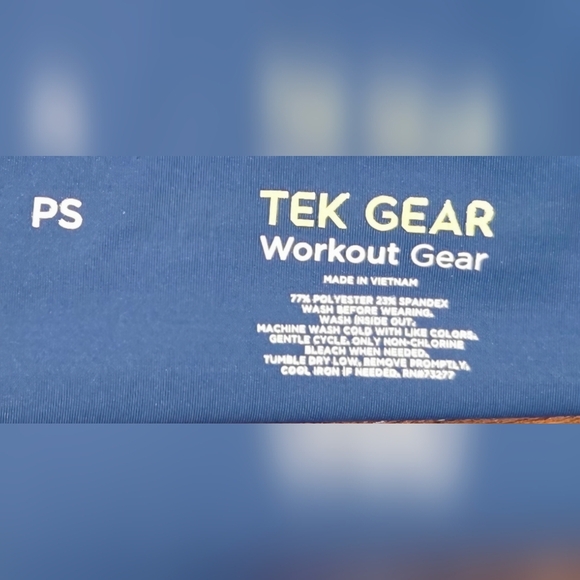 Tek Gear Ultra-Sculpt High-Waisted Leggings With Pockets 7/8 - Picture 2 of 11